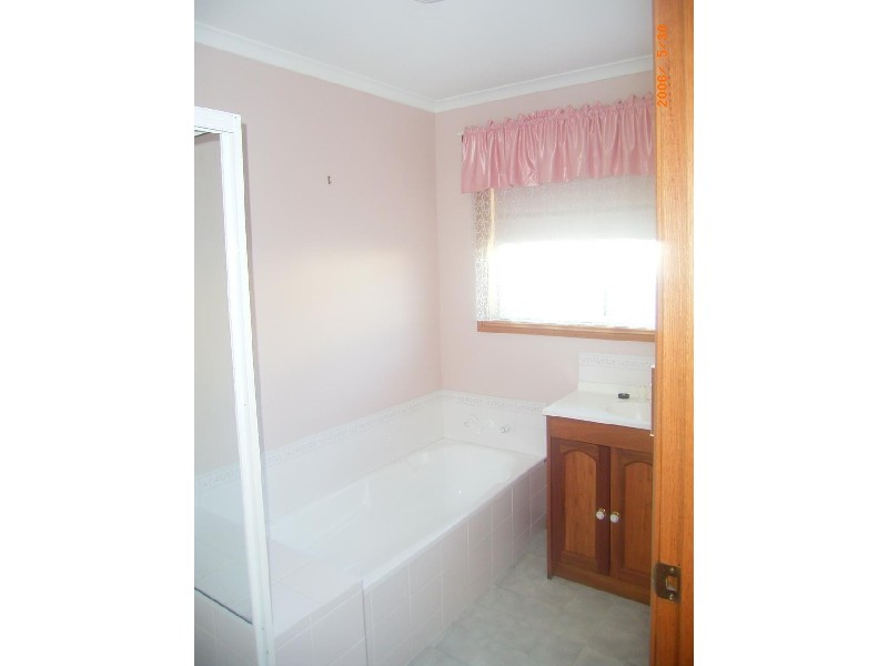 2/25 Richard Street, Prospect TAS 7250