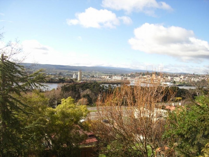 56 Trevallyn Road, Trevallyn TAS 7250