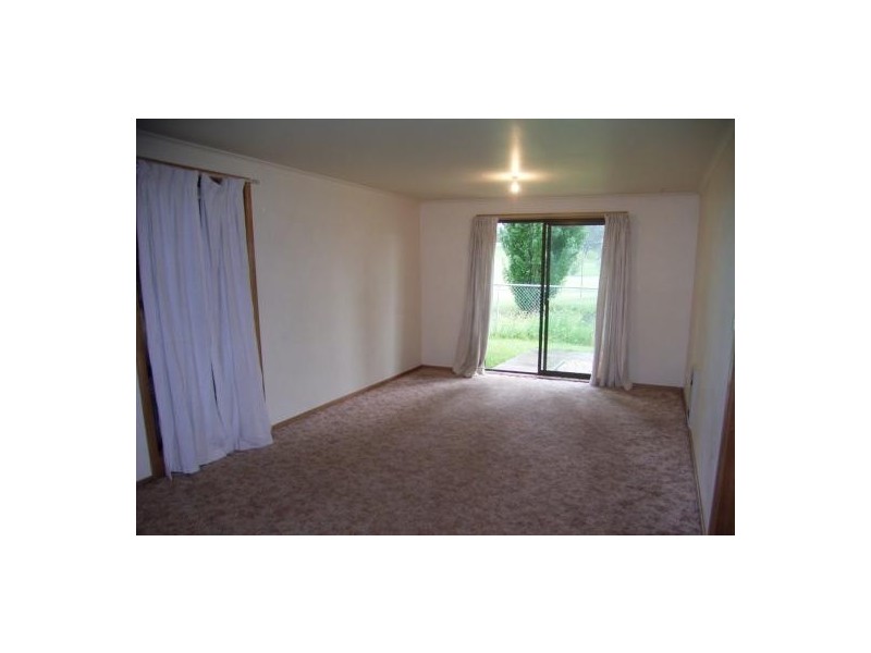 2/9 Norman Court, Newnham TAS 7248