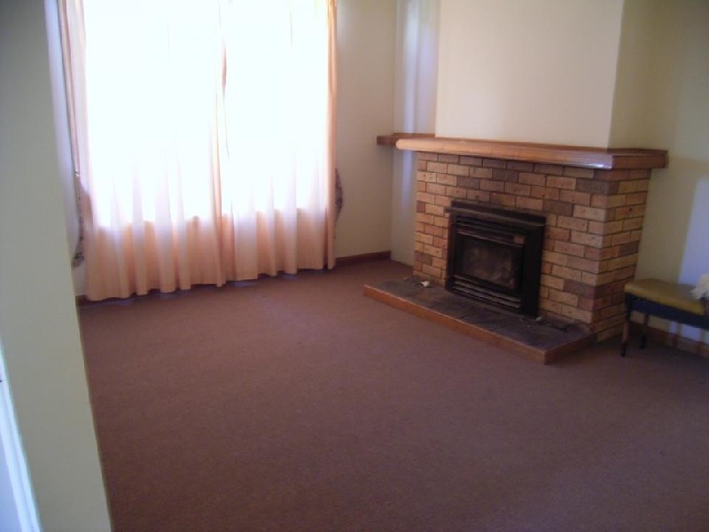 11 Eddington Crescent, Invermay TAS 7248