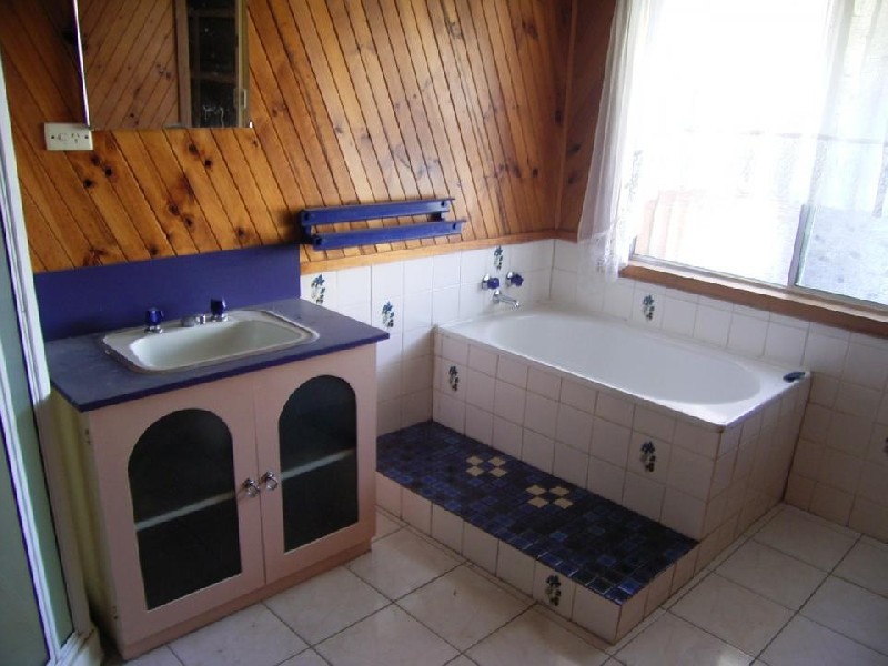 11 Eddington Crescent, Invermay TAS 7248