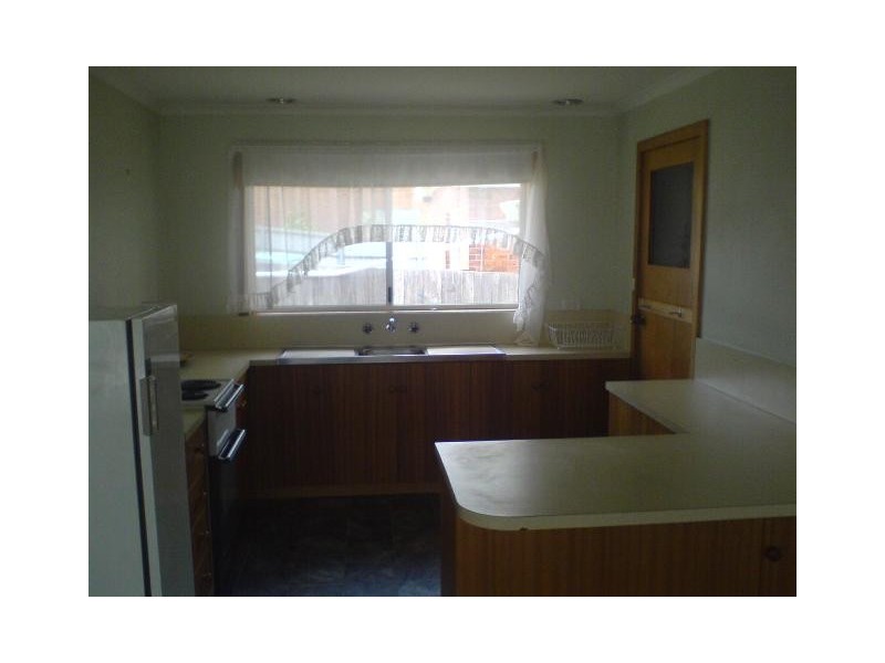1/6 Bill Grove, Mowbray TAS 7248