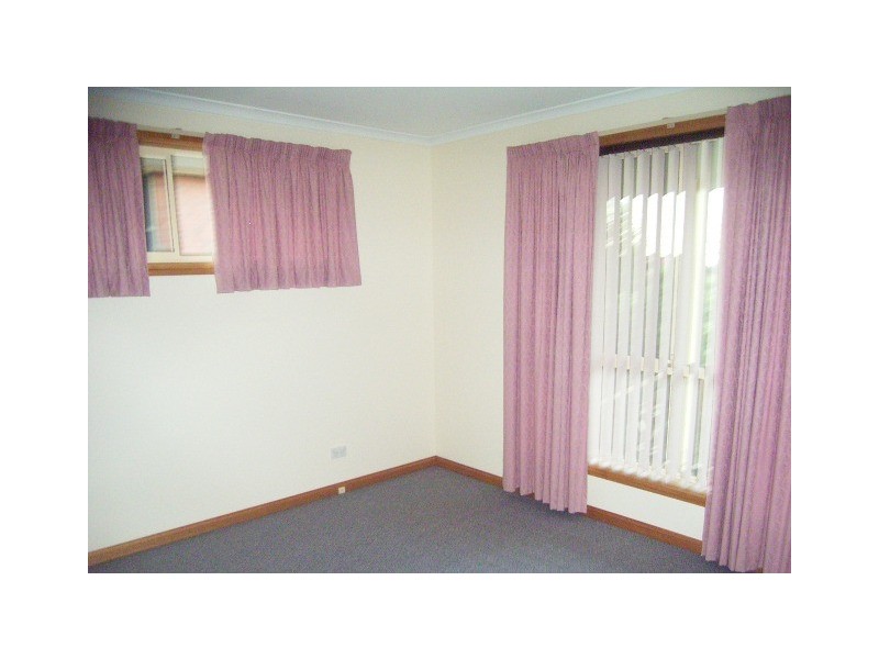 4 Sunnyside Crescent, Trevallyn TAS 7250