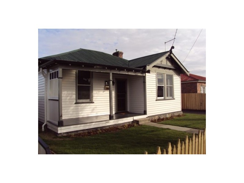 11 Dineen Street, Mowbray TAS 7248