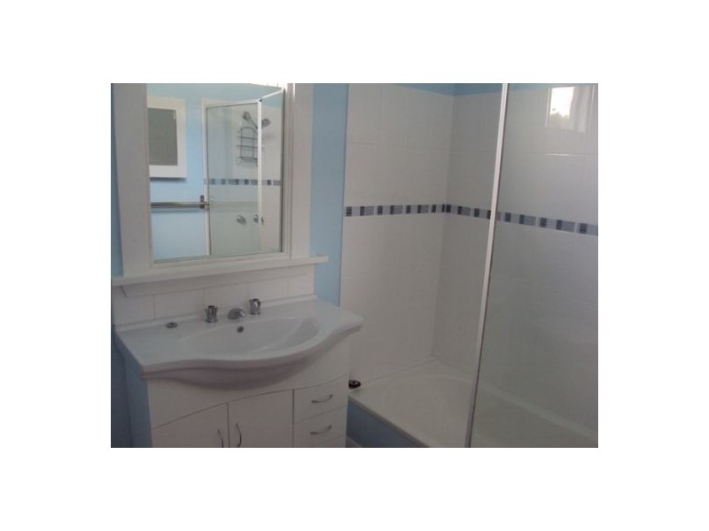 11 Dineen Street, Mowbray TAS 7248