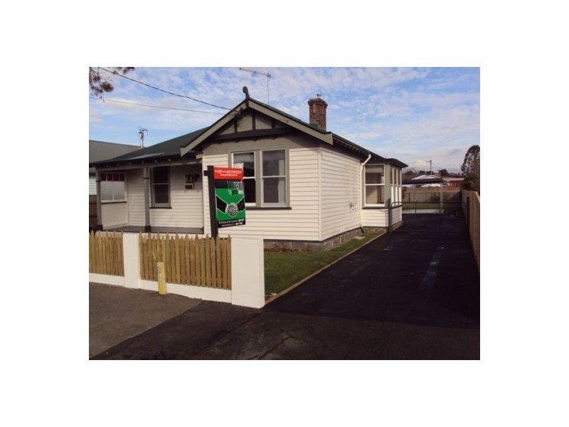 11 Dineen Street, Mowbray TAS 7248