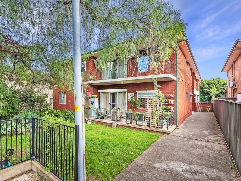 2/160 Pennant Street, North Parramatta NSW 2151