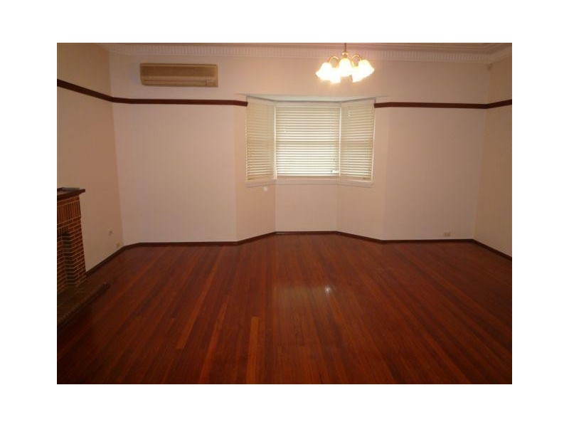 156 Hawkesbury Road, Westmead NSW 2145