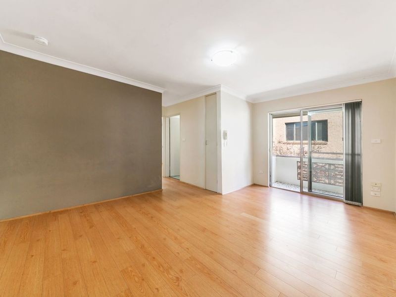 8/60 Weston Street, Harris Park NSW 2150