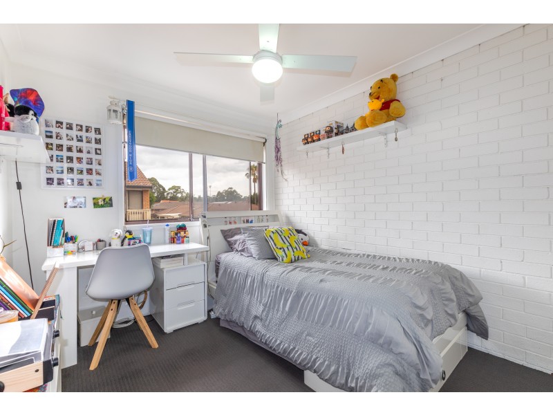 4/4 Highfield Road, Quakers Hill NSW 2763