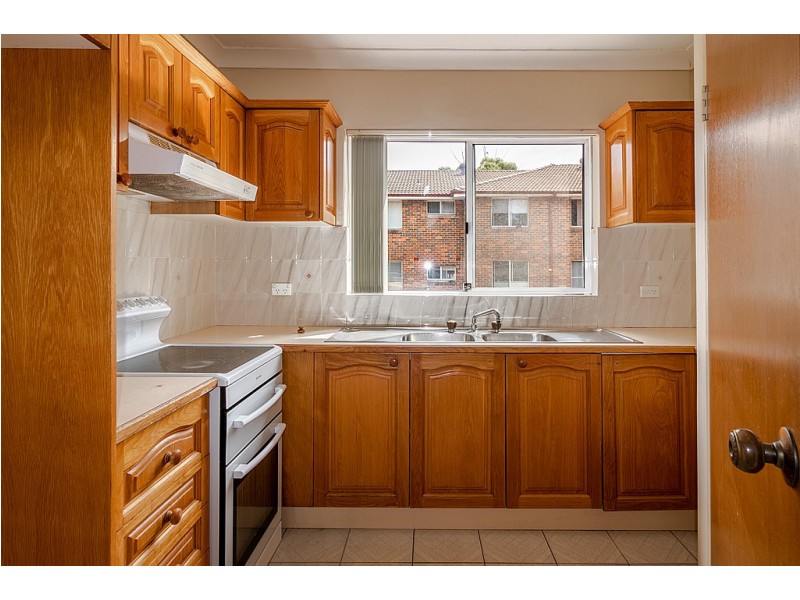 6/4-6 Thomas Street, Parramatta NSW 2150