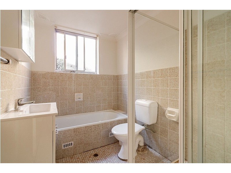 4/9 Allen Street, Harris Park NSW 2150