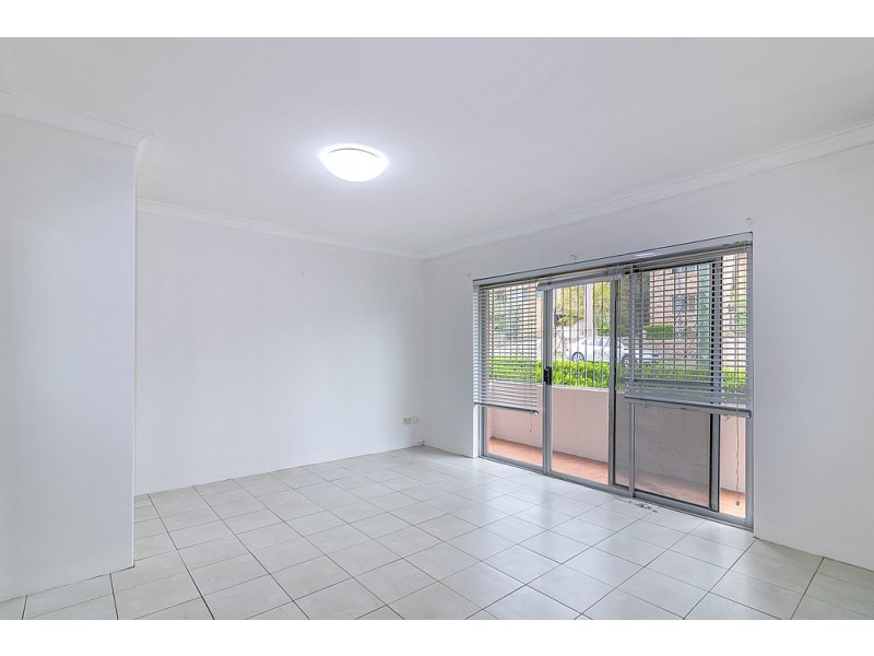 1/12 Marsden Street, Granville NSW 2142