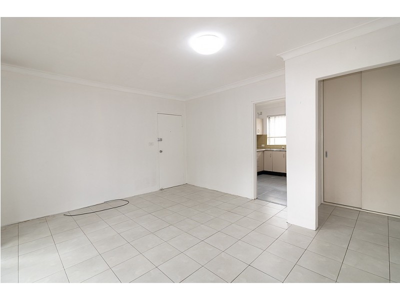 1/12 Marsden Street, Granville NSW 2142