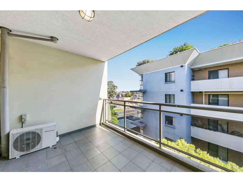 21/17-19 Third Avenue, Blacktown NSW 2148