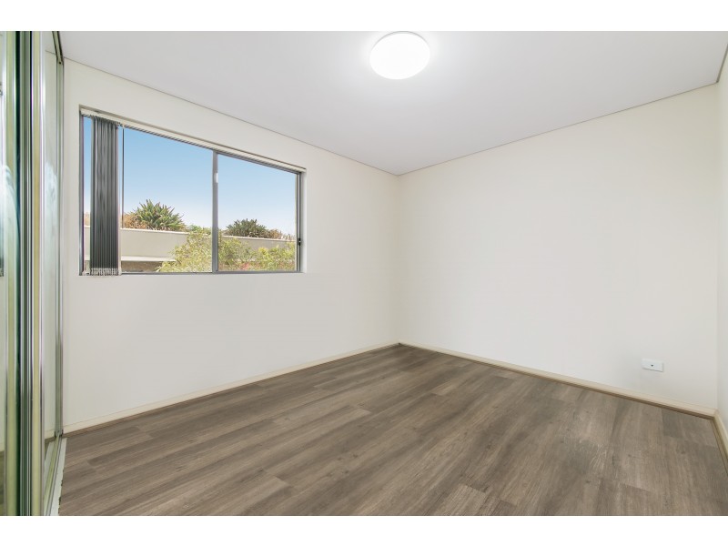 21/17-19 Third Avenue, Blacktown NSW 2148