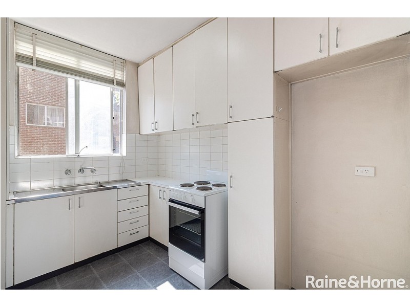 11/4-6 Park Avenue, Westmead NSW 2145