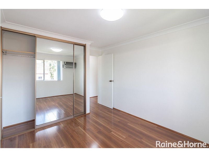 23/15 Pye Street, Westmead NSW 2145
