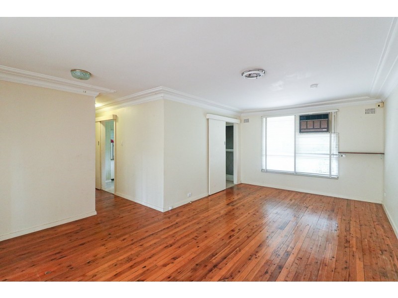 3 Caprera Road, Northmead NSW 2152