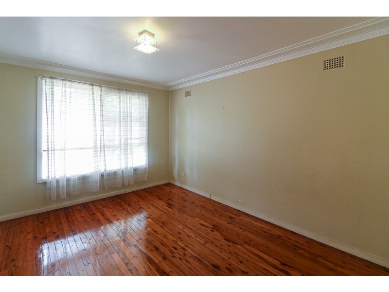 3 Caprera Road, Northmead NSW 2152