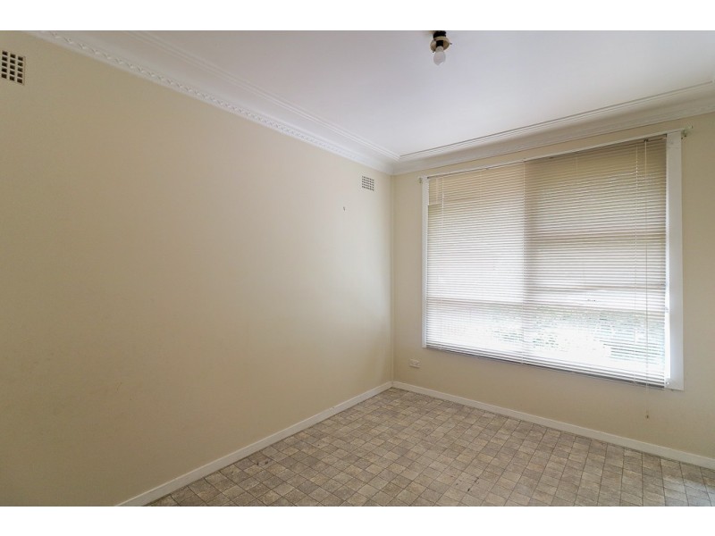 3 Caprera Road, Northmead NSW 2152