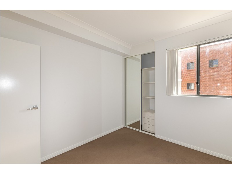 9/328 Woodville Road, Guildford NSW 2161