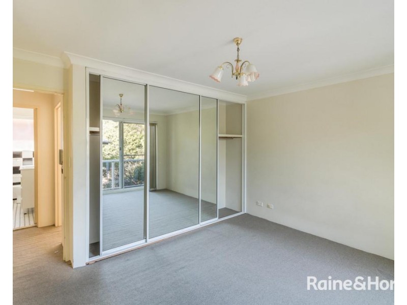 4/28 HAINSWORTH STREET, Westmead NSW 2145