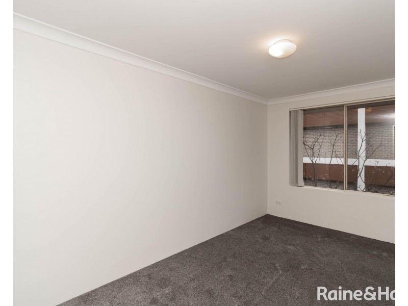 8/22 Priddle Street, Westmead NSW 2145