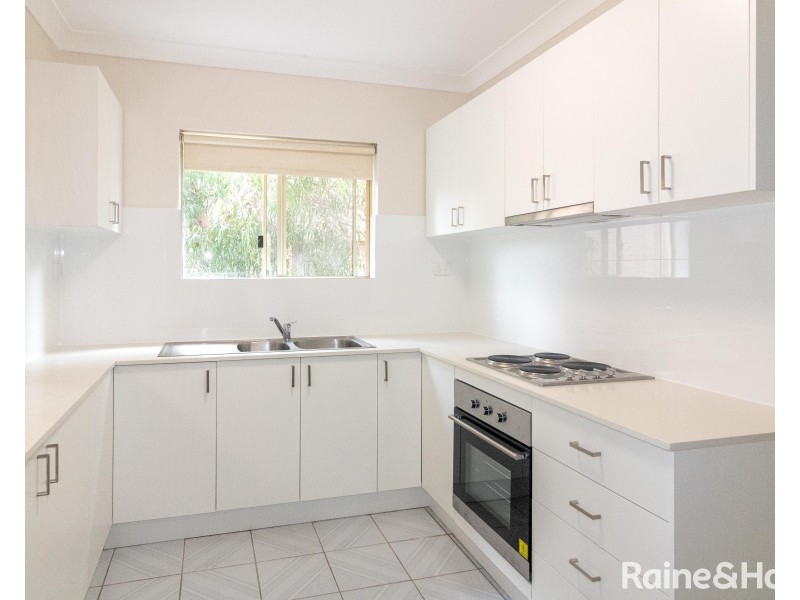 2/10 Betts Street, Parramatta NSW 2150