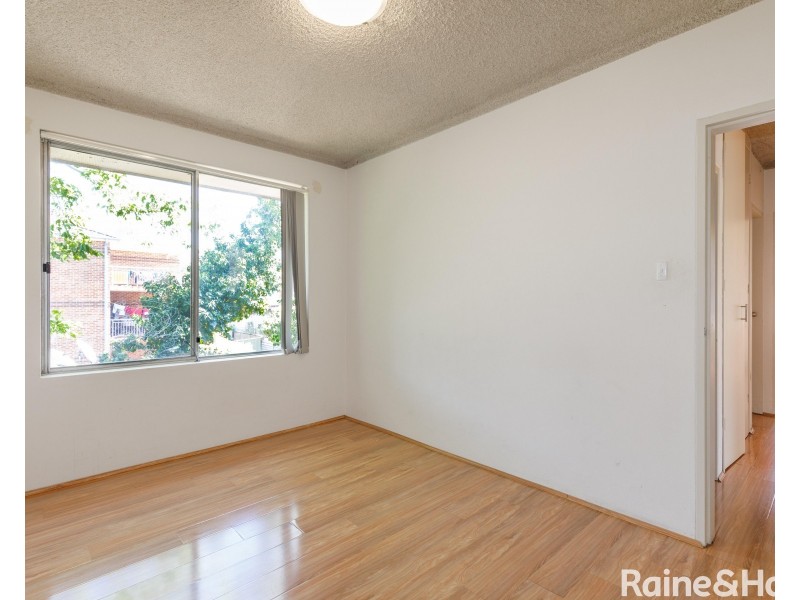 18/11 Allen Street, Harris Park NSW 2150