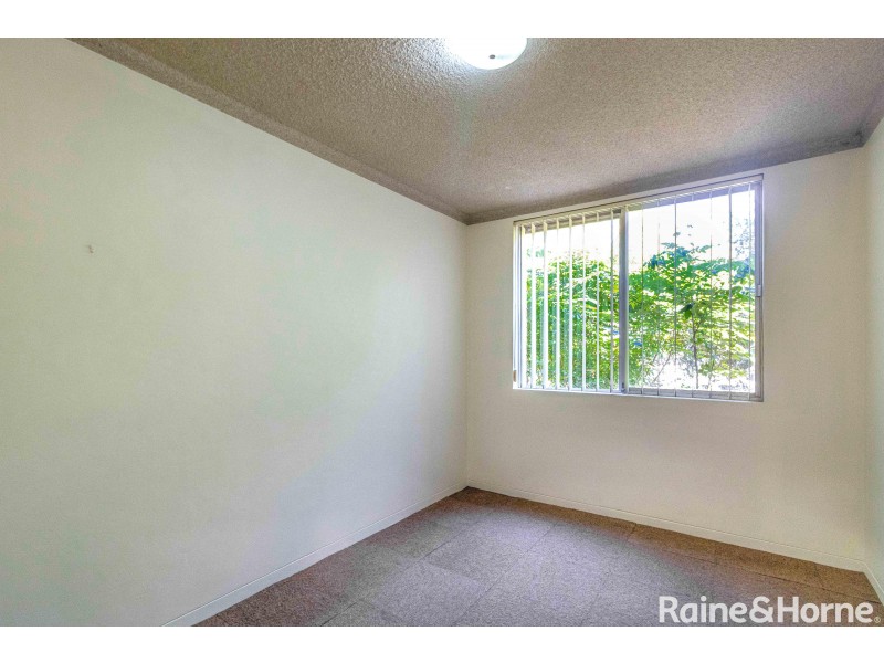 1/11 QUEENS ROAD, Westmead NSW 2145