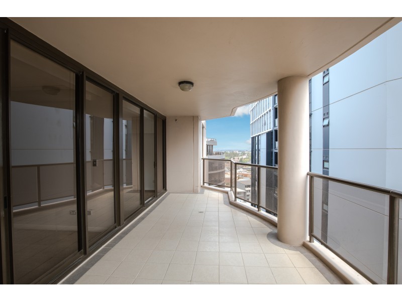 204/13 – 15 Hassall Street, Parramatta NSW 2150