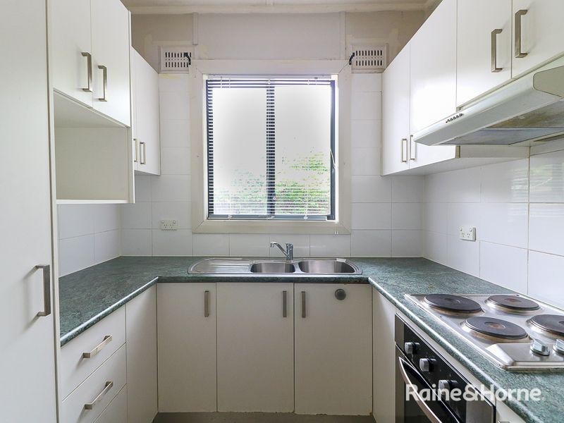 16 Warwick Street, Merrylands NSW 2160