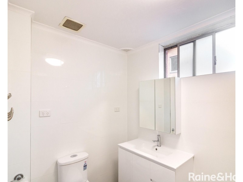 2/28 Early Street, Parramatta NSW 2150