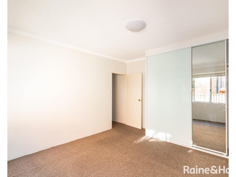 4/9 Allen Street, Harris Park NSW 2150