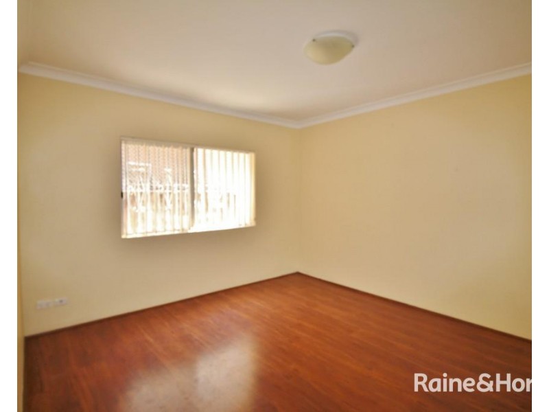 2/17 Harris Street, Harris Park NSW 2150