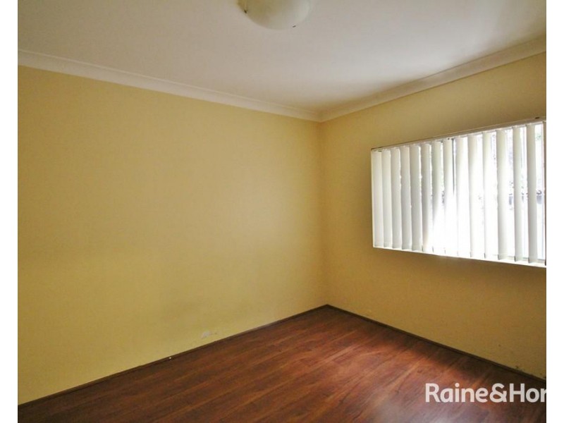 2/17 Harris Street, Harris Park NSW 2150