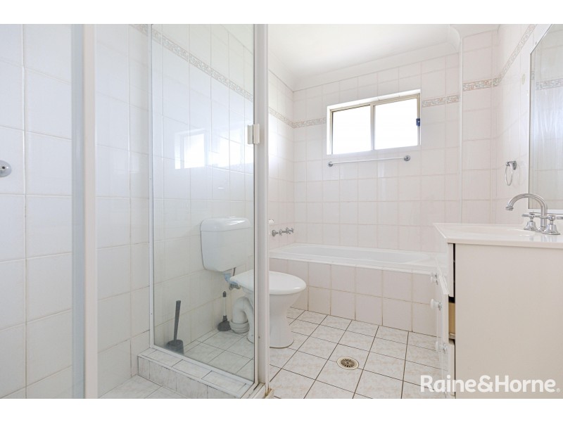 2/54-56 Wigram Street, Harris Park NSW 2150