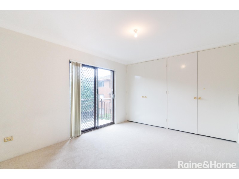 8/18 Hainsworth Street, Westmead NSW 2145
