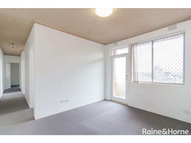 4/141 Good Street, Rosehill NSW 2142