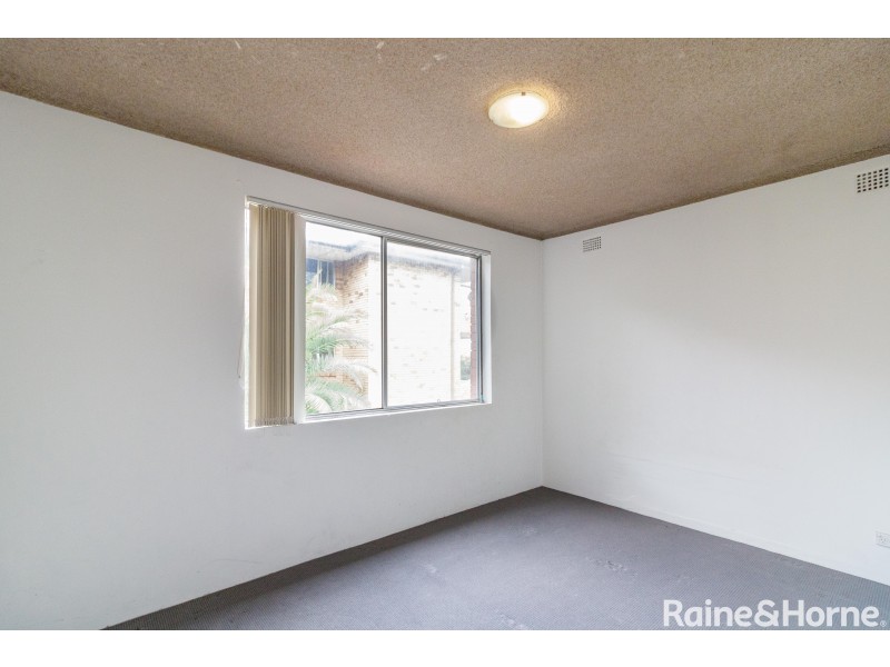 4/141 Good Street, Rosehill NSW 2142