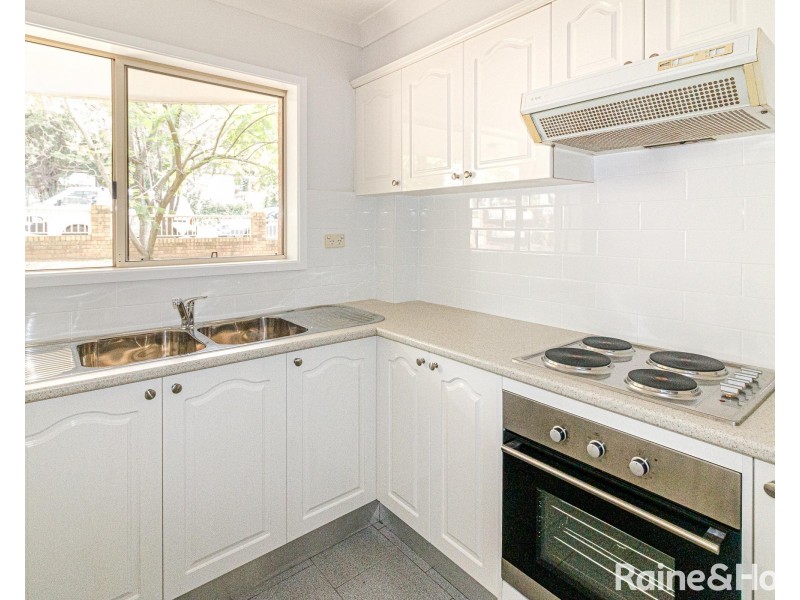 2/72 Meehan Street, Granville NSW 2142