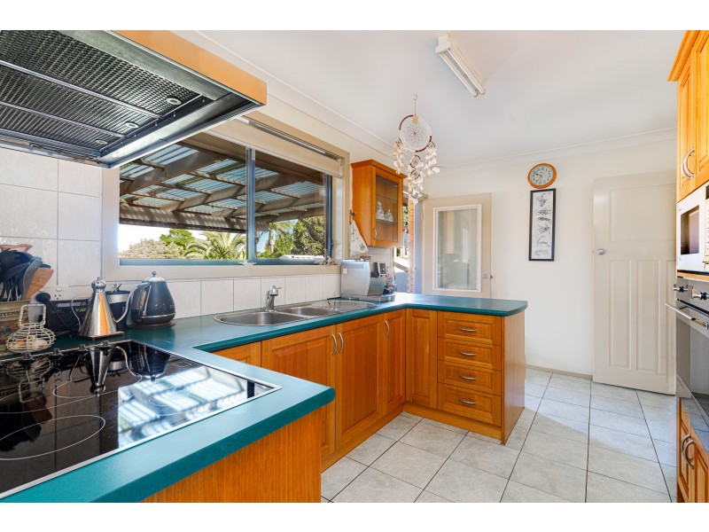 44 Zambesi Road, Seven Hills NSW 2147