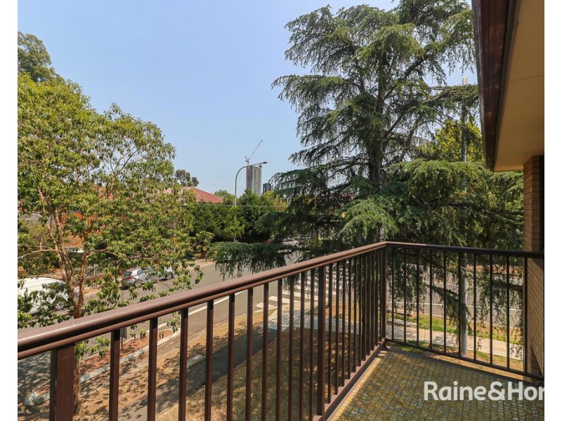 6/25-27 Wigram Street, Harris Park NSW 2150