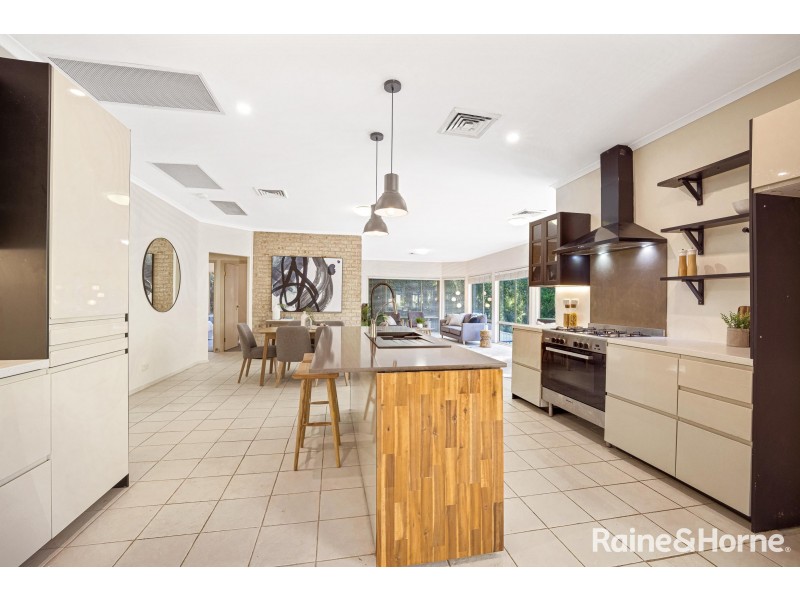 19 Golden Grove, Kellyville NSW 2155