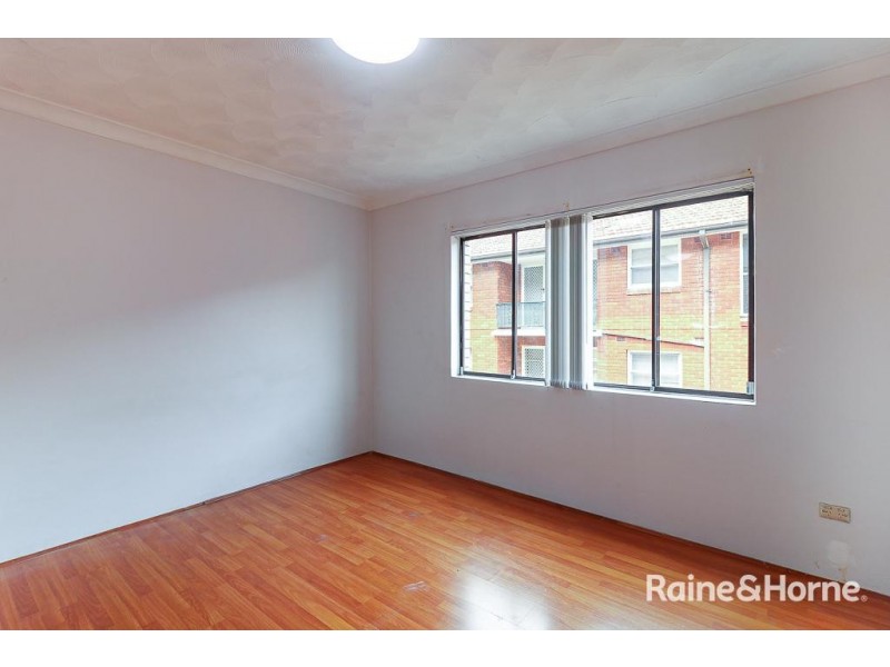 2/12 Allen Street, Harris Park NSW 2150