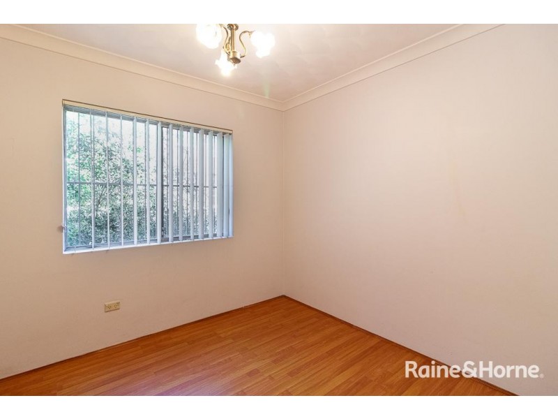2/12 Allen Street, Harris Park NSW 2150