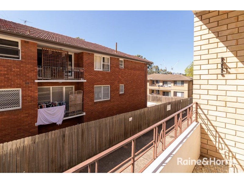 2/12 Allen Street, Harris Park NSW 2150