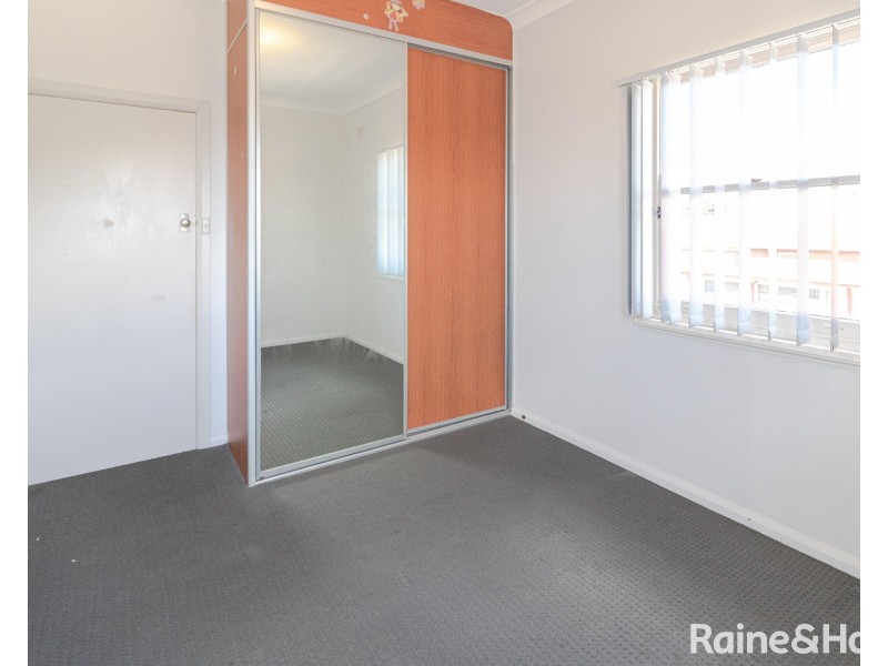 10/12 Dellwood Street (located above Post Office), Granville NSW 2142
