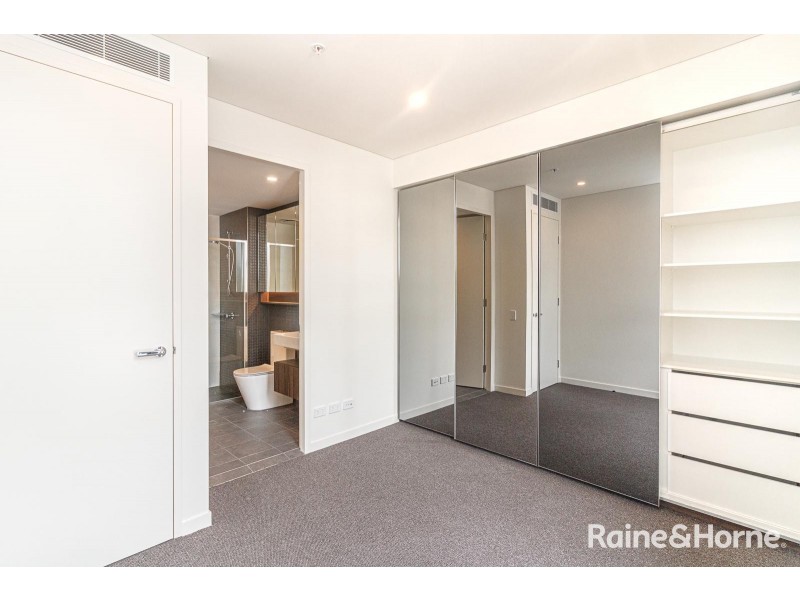 1002/12 Phillip Street, Parramatta NSW 2150